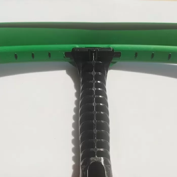 Ракел Green Water Blade 25cm | 49 лв.