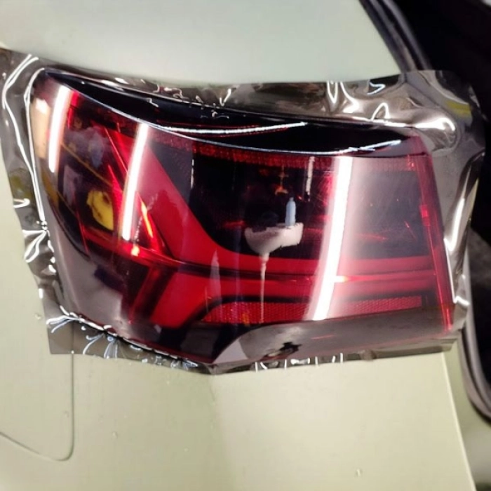 Защитно фолио STEK DYNOshade 45% 0.61/15m Gloss | 162.00 лв. / 82.83 €