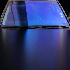 Слънцезащитно фолио Light Guard Chameleon 60% 1.02/30m - 552 Слънцезащитно фолио Light Guard Chameleon 60% 1.02/30m